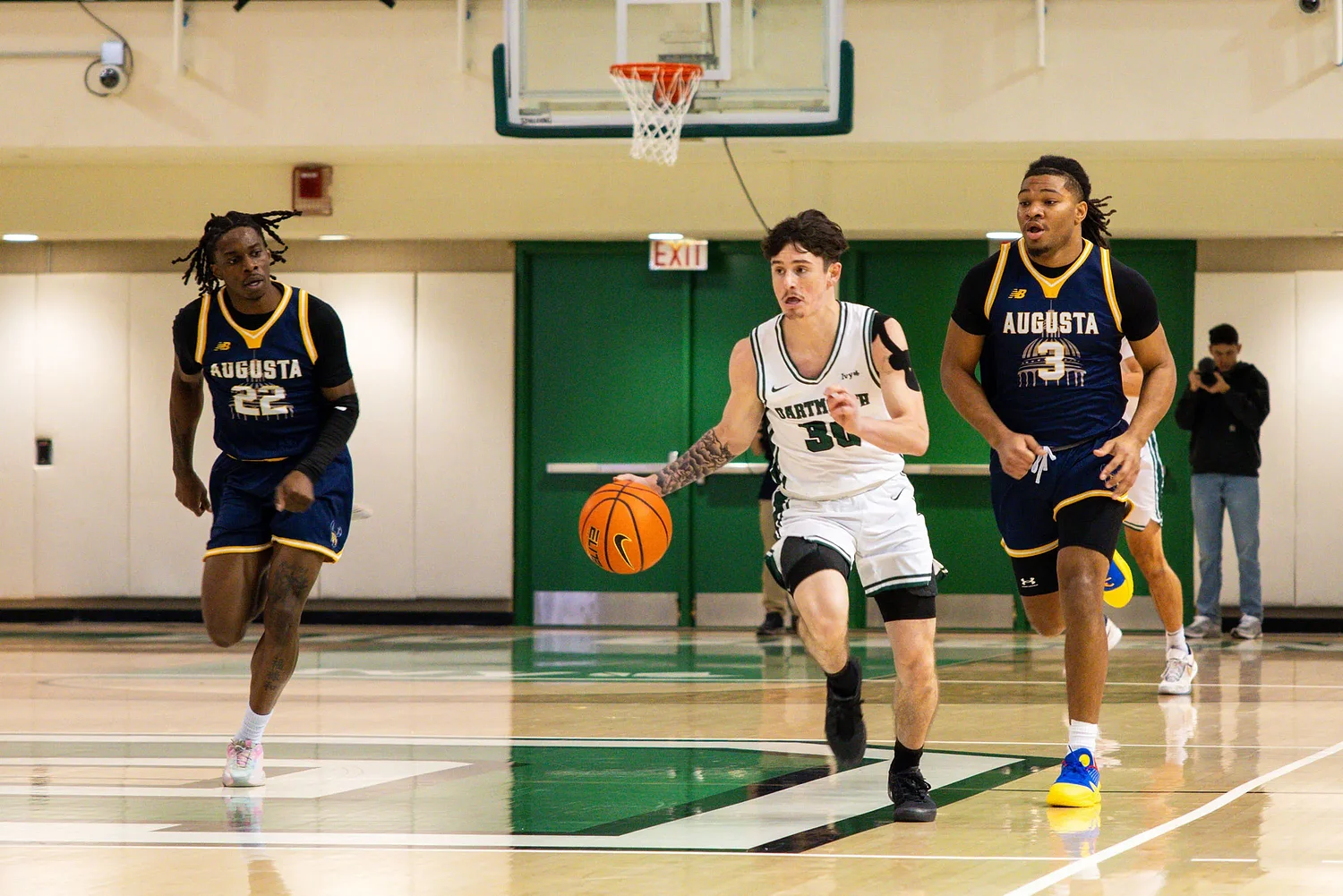 Dartmouth roundup: Men’s basketball picks up first win