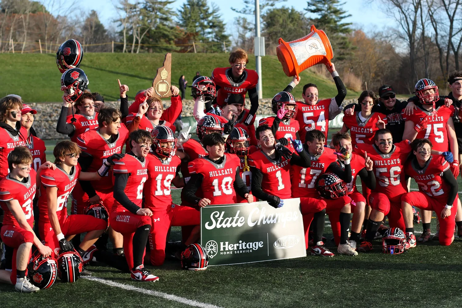 Hillcats make history with comeback win for D-IV state title