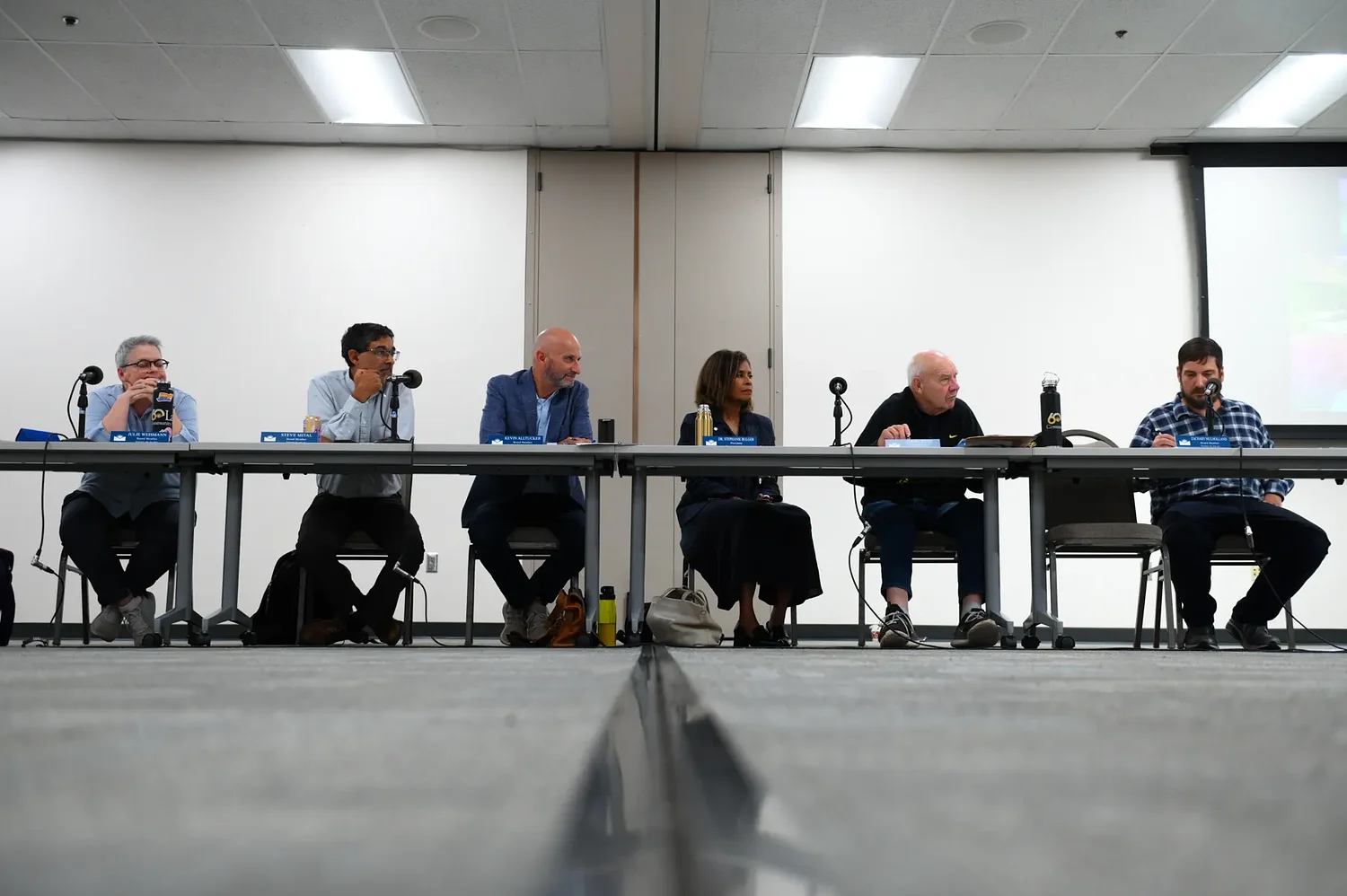 LCC board agrees to move ahead with plan to cut $8 million over three years