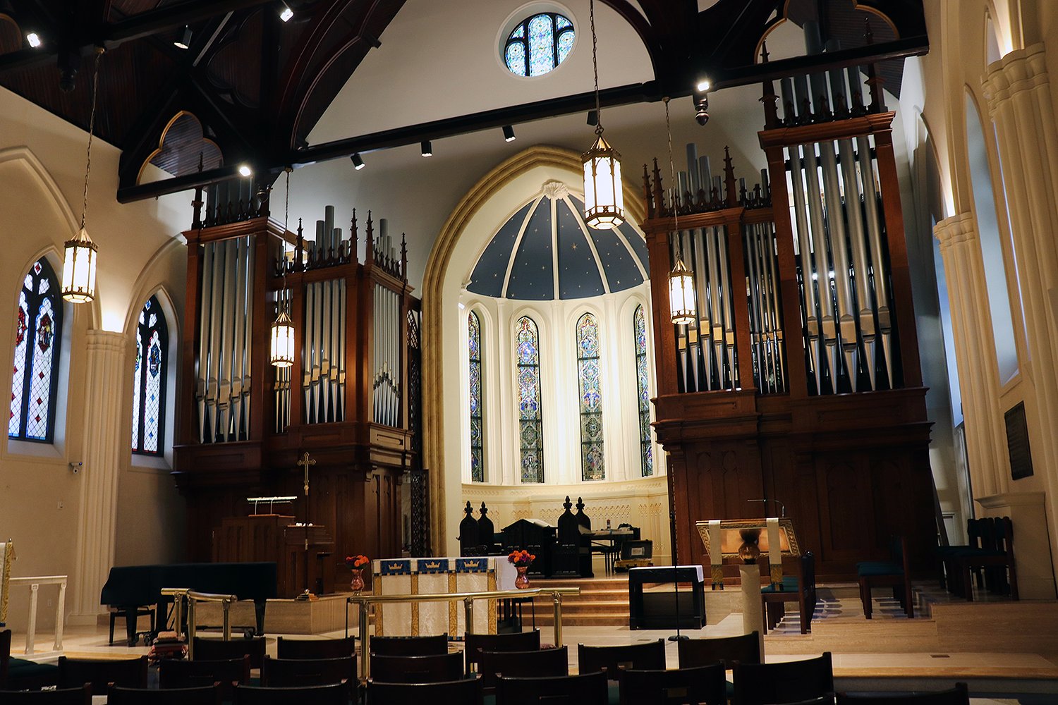 New pipe organ signals rebirth for Episcopal parish after fire, flood and 'plague'