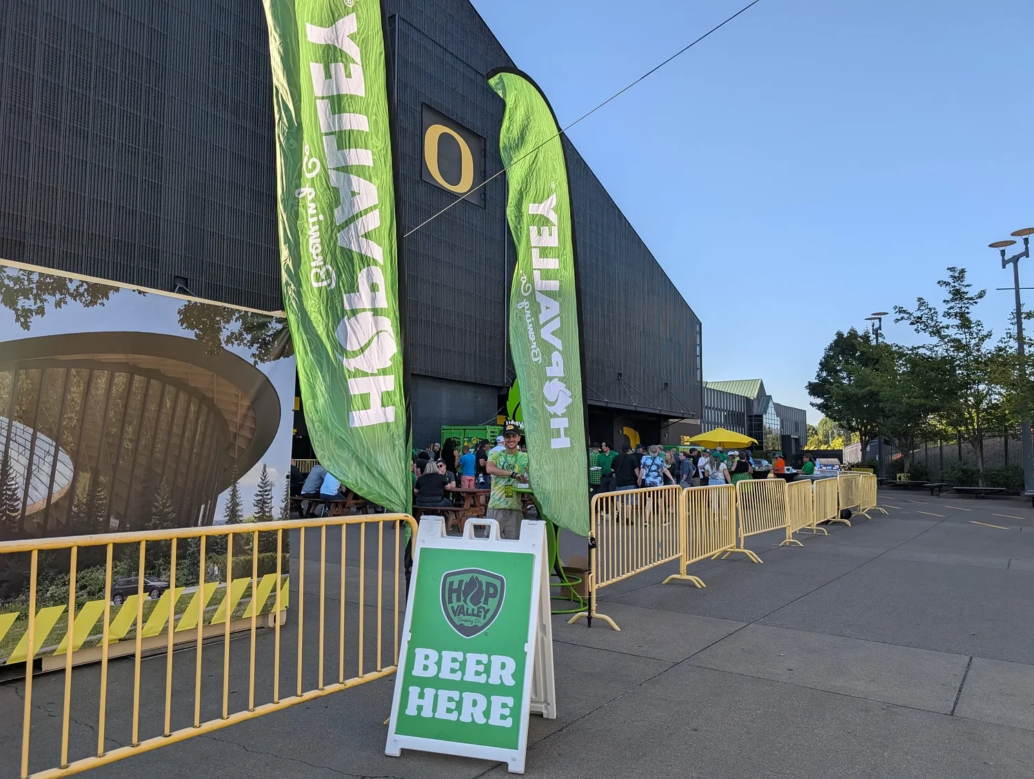 Food Scene: Ducks’ official beer; new bakery in town