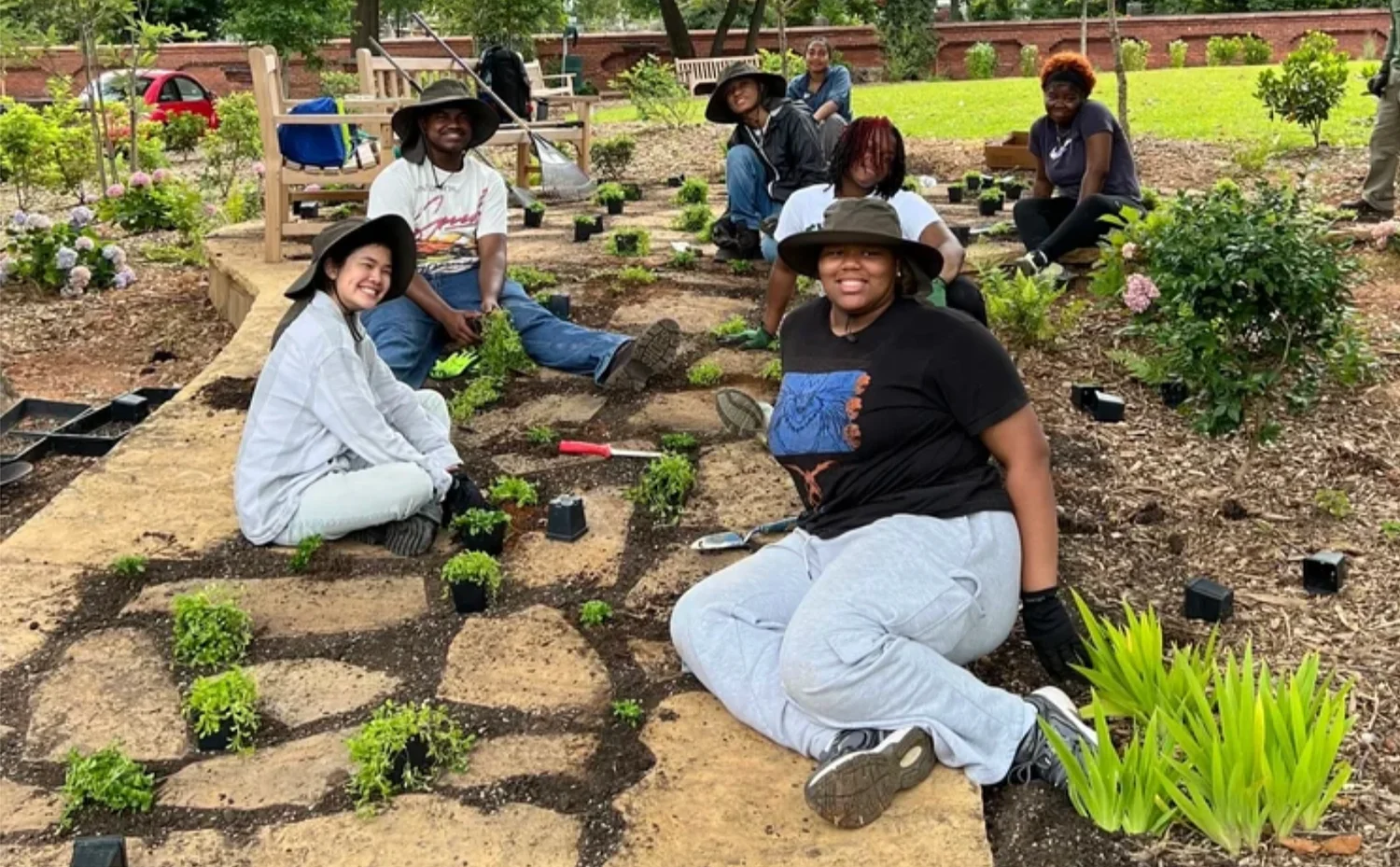 Oakland Cemetery wins preservation, education awards