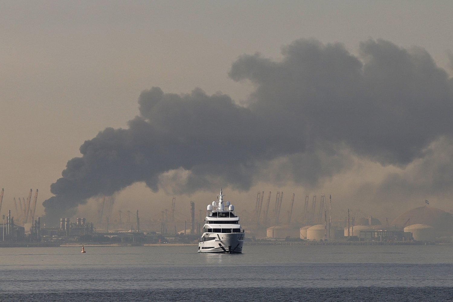 Arab states unite as Iran strikes every member of Gulf Cooperation Council