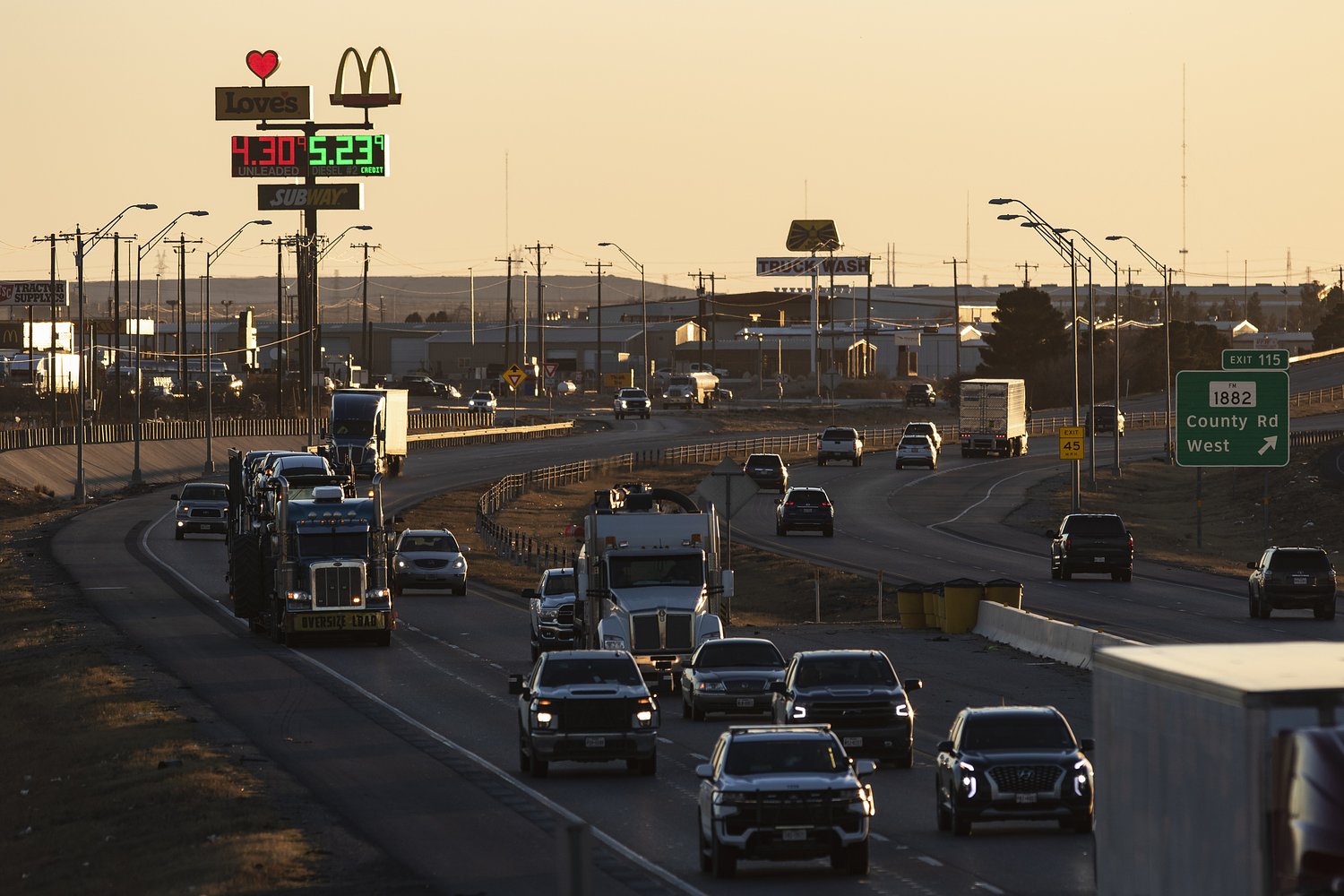 Texas counties, auto industry push back on proposed ID restrictions on car registration tied to immigration