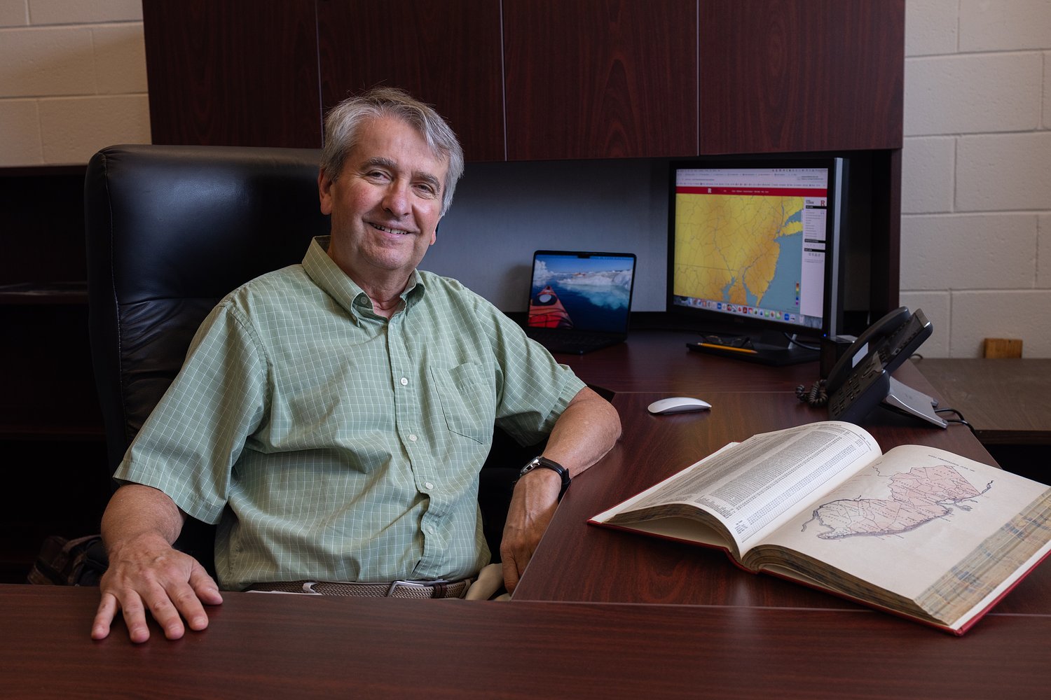 N.J.’s top weather expert is retiring after 35 years of tracking storms and teaching