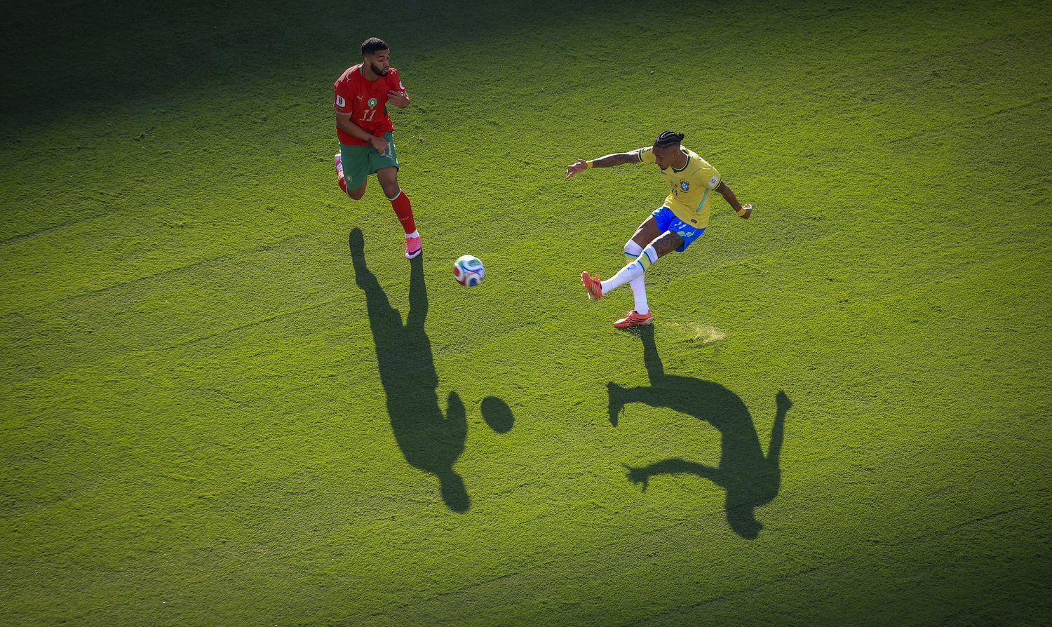 Brazil and Morocco trade blows in epic 1st World Cup match in N.J.
