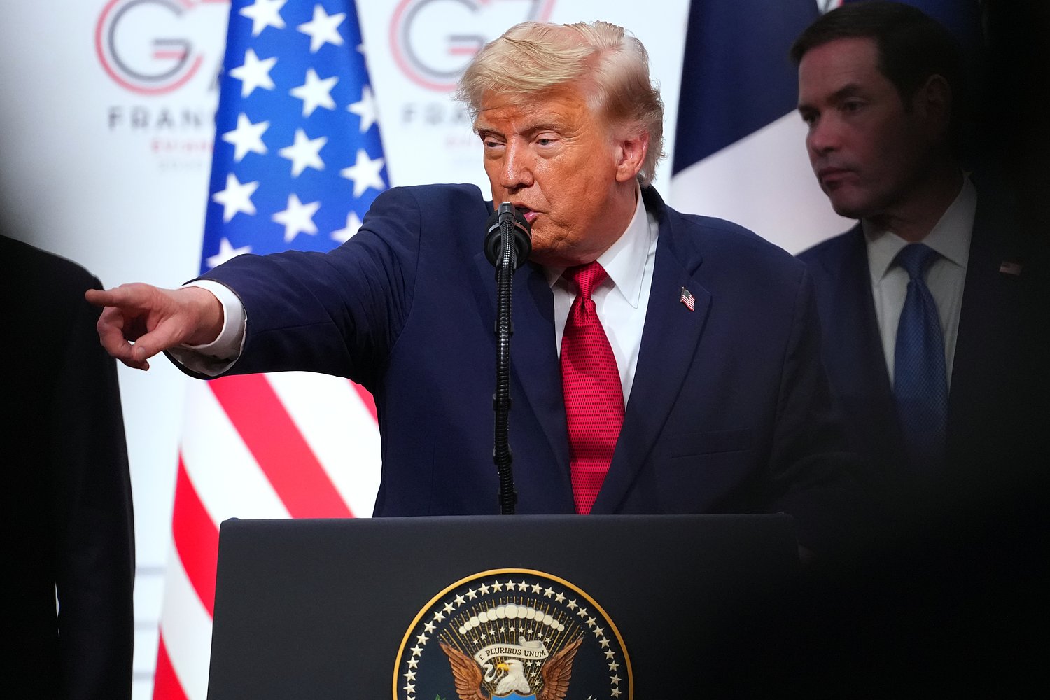 Trump says the quiet part out loud about the Iran deal: ‘I’m blaming JD’