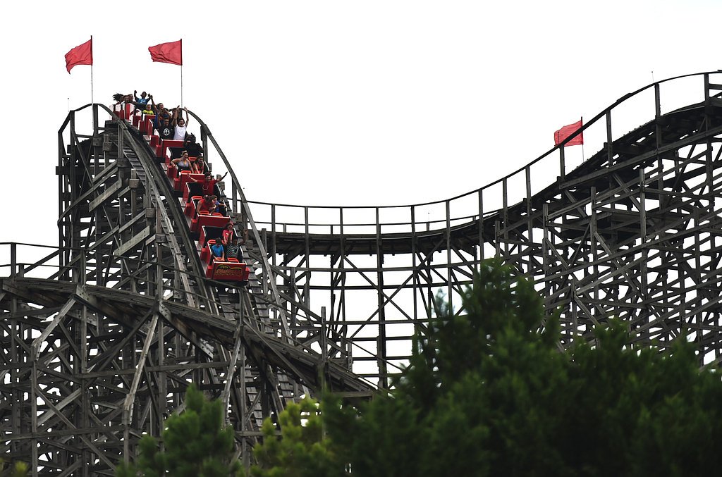 Fan-favorite roller coaster finally reopens as Alabama amusement park teases big announcement