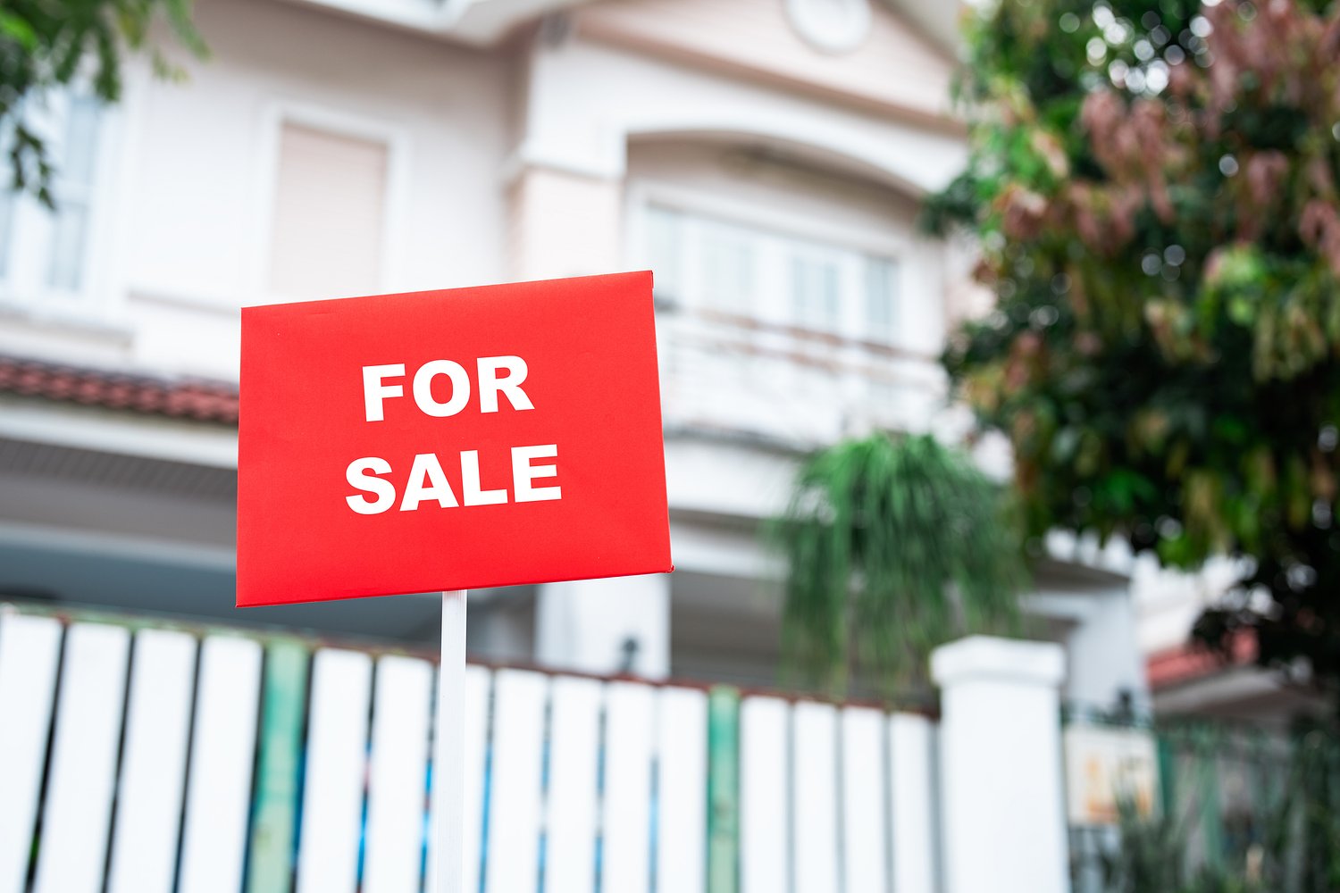 Asking Eric: Hinky home-purchase deal may leave 70-year-old man out in the cold