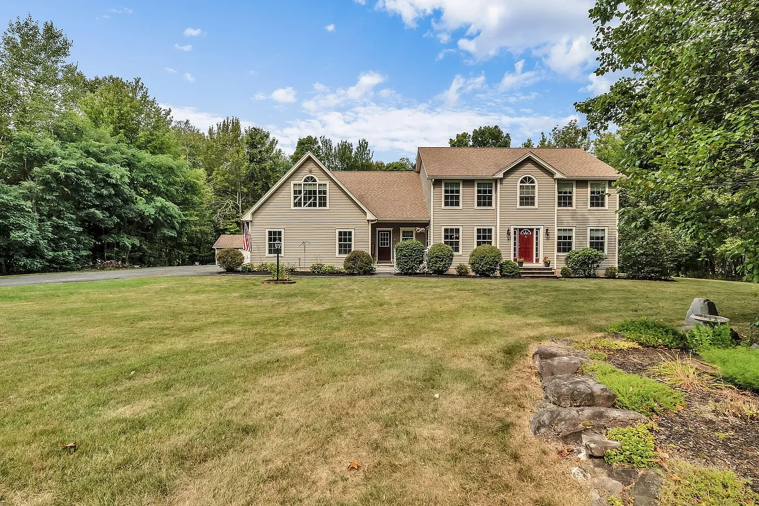 These 5 Hermon homes sold in March