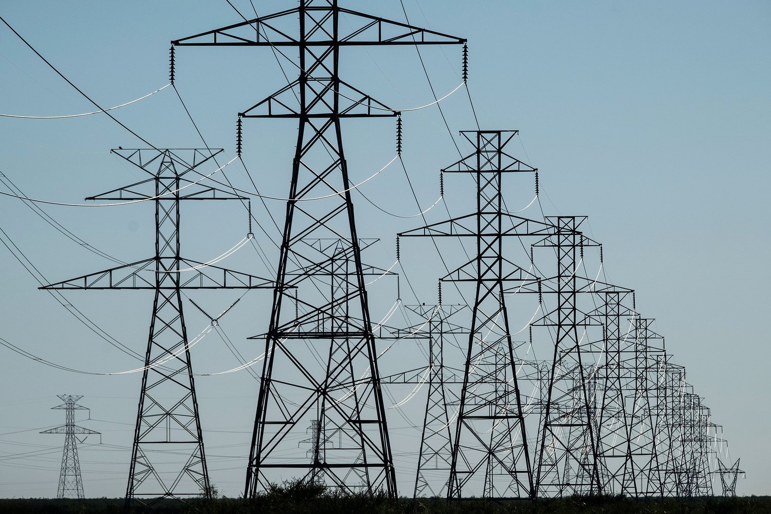 A plan to get more electricity to West Texas may come undone