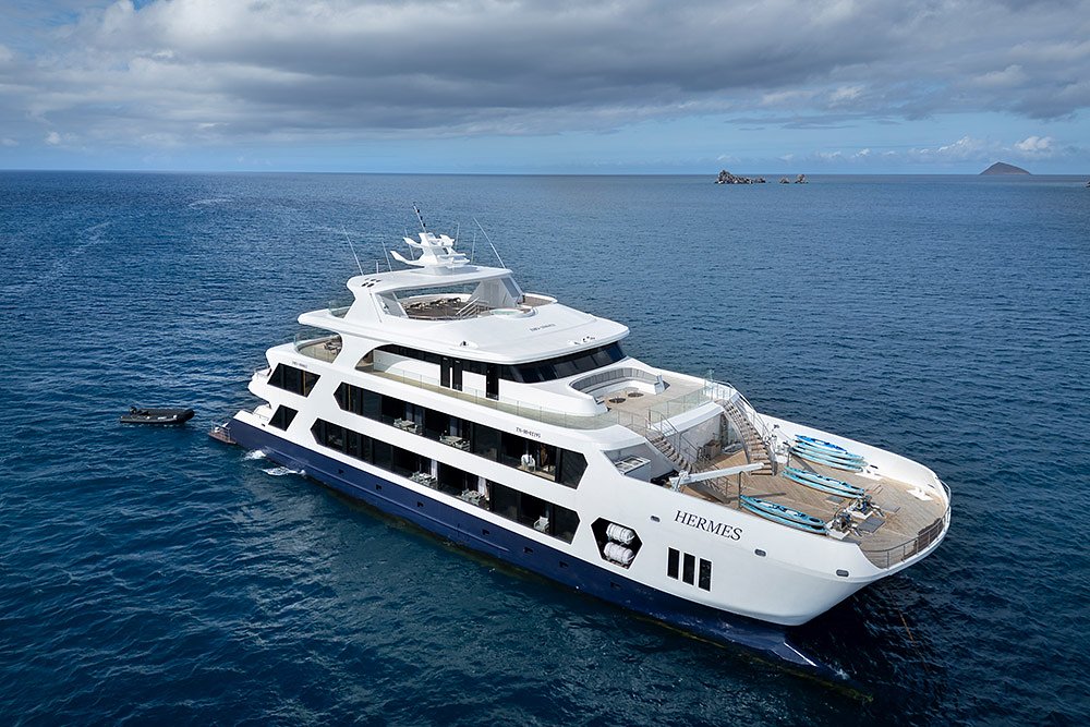 Goldring Travel Experiences Via Natura's Galapagos Ultra-Luxury Mega Catamaran: Hermes.