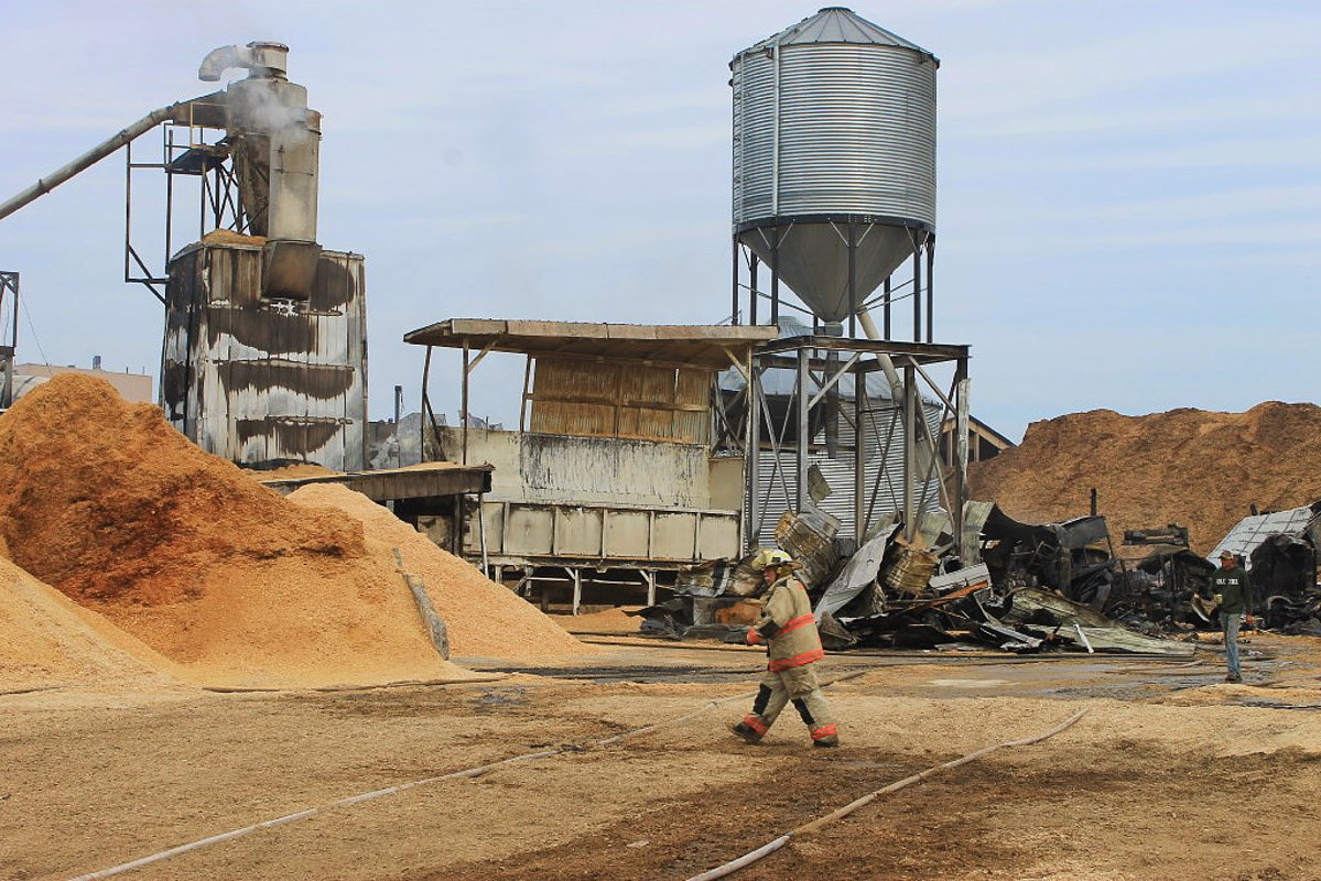 Why silos sometimes explode