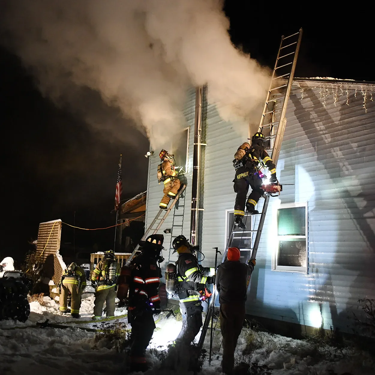 Christmas Eve fire displaces family of six in Webster