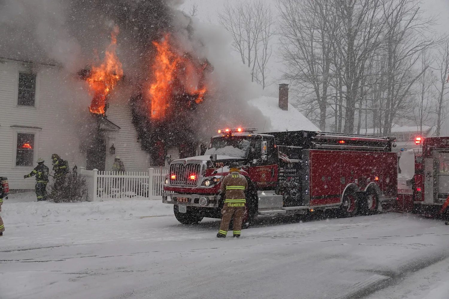 Historic Governor Levi Woodbury house destroyed in Francestown fire
