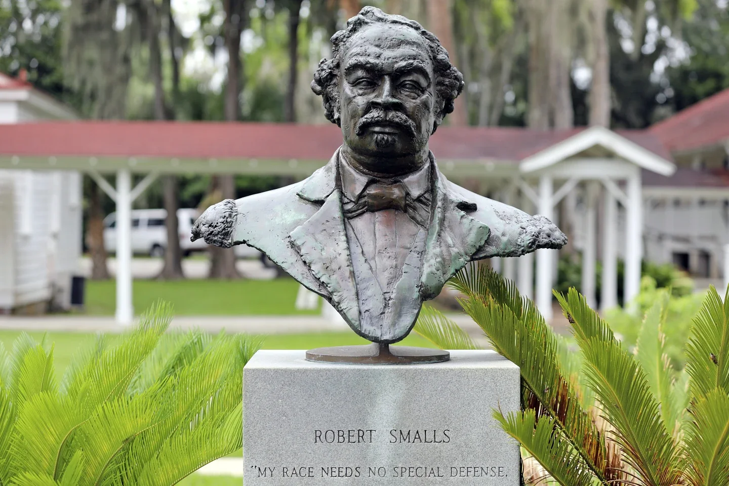 Opinion: The courage of Robert Smalls