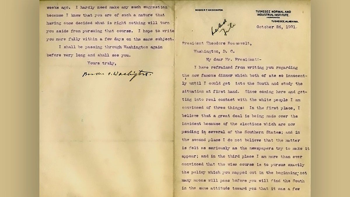1901: Booker T. Washington visits White House