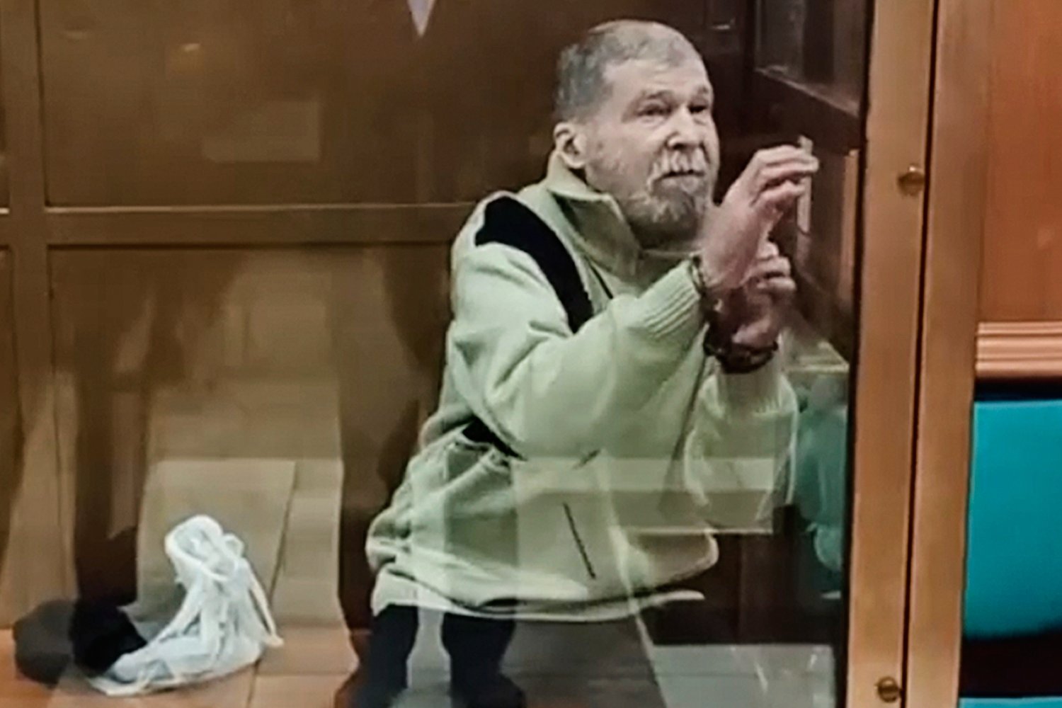 Russia frees American Stephen Hubbard after over 4 years behind bars