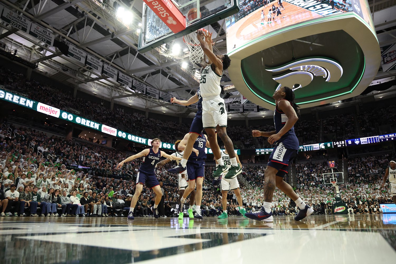 Overheard in Michigan State’s locker room: Better than the Lakers and an eye opener