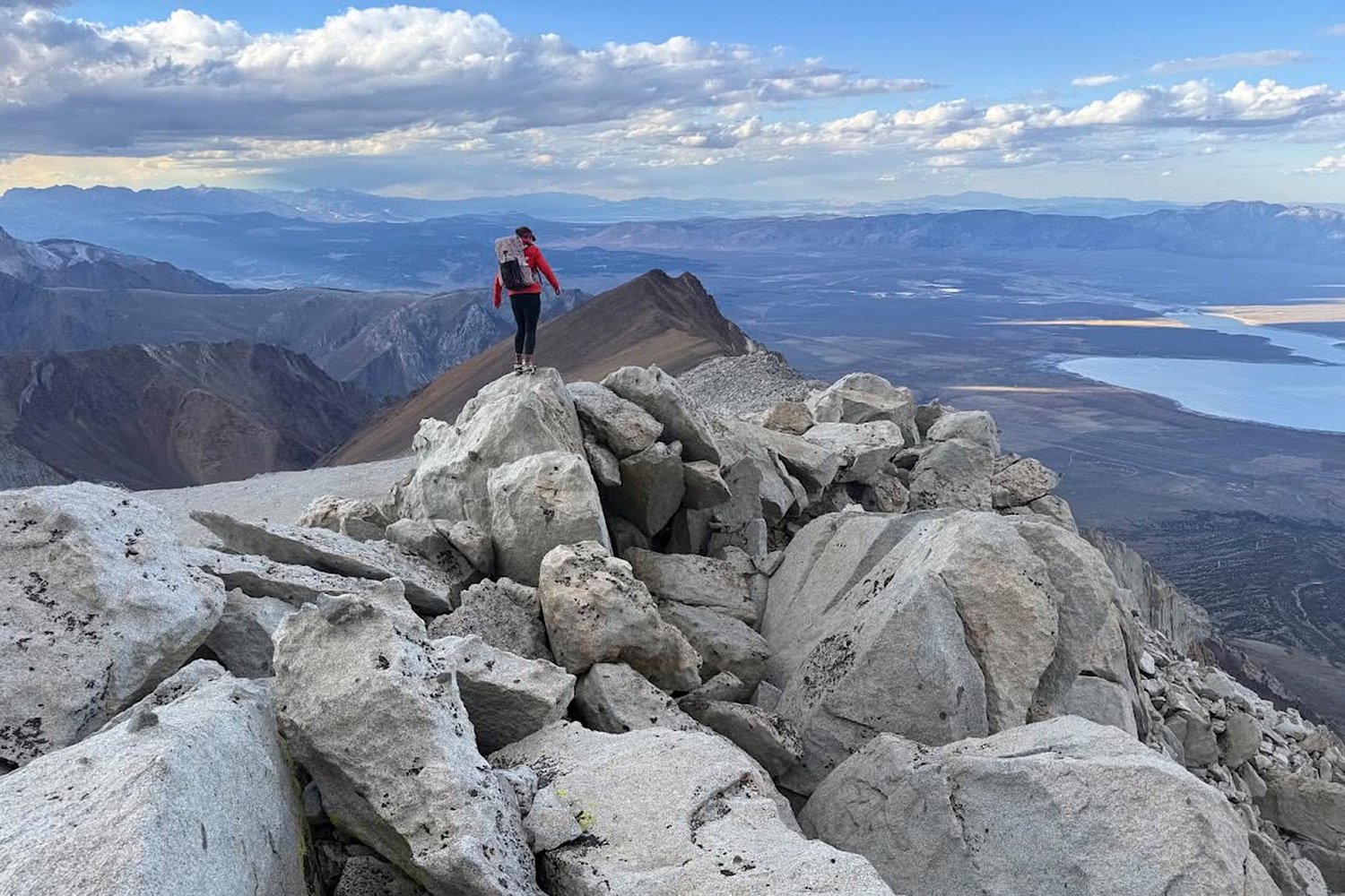 Hiker's body found near top of 13,000-foot Sierra Nevada summit