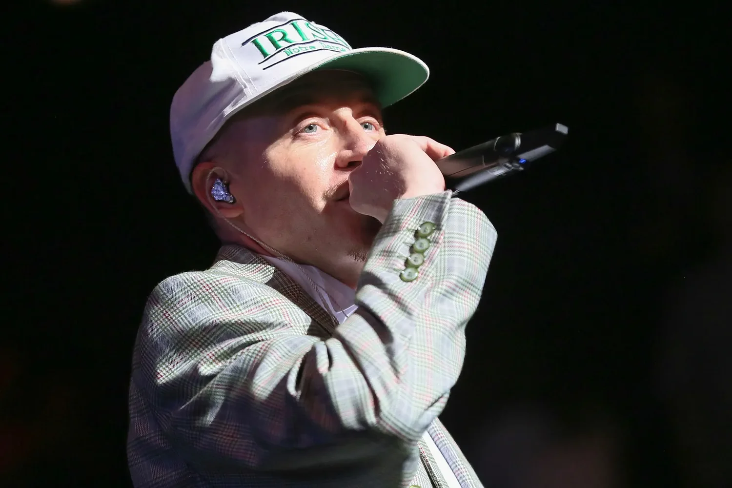 Macklemore vs. Everybody