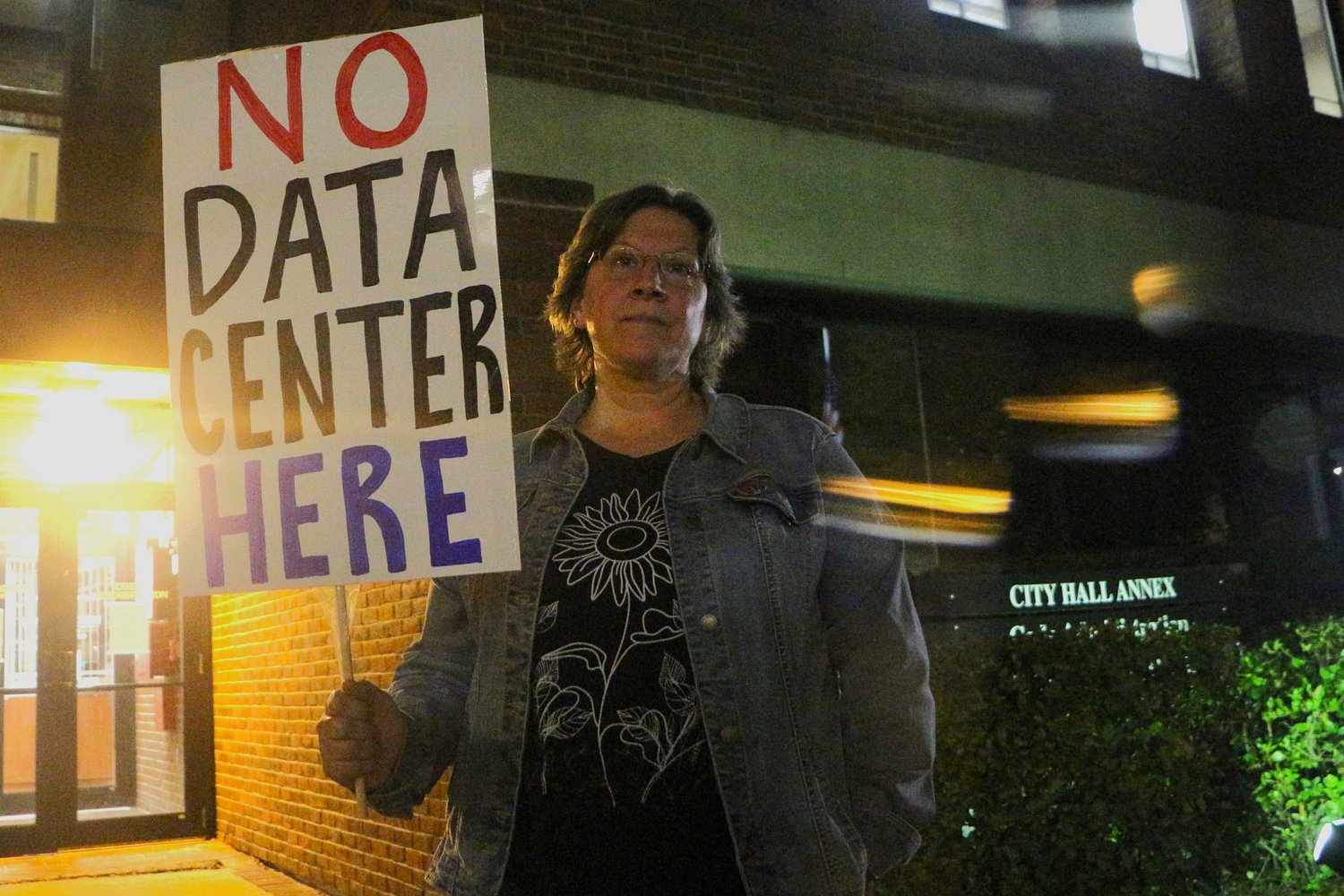 'Small dogs still bite': Proposed micro data center elicits resistance as development advances through application process