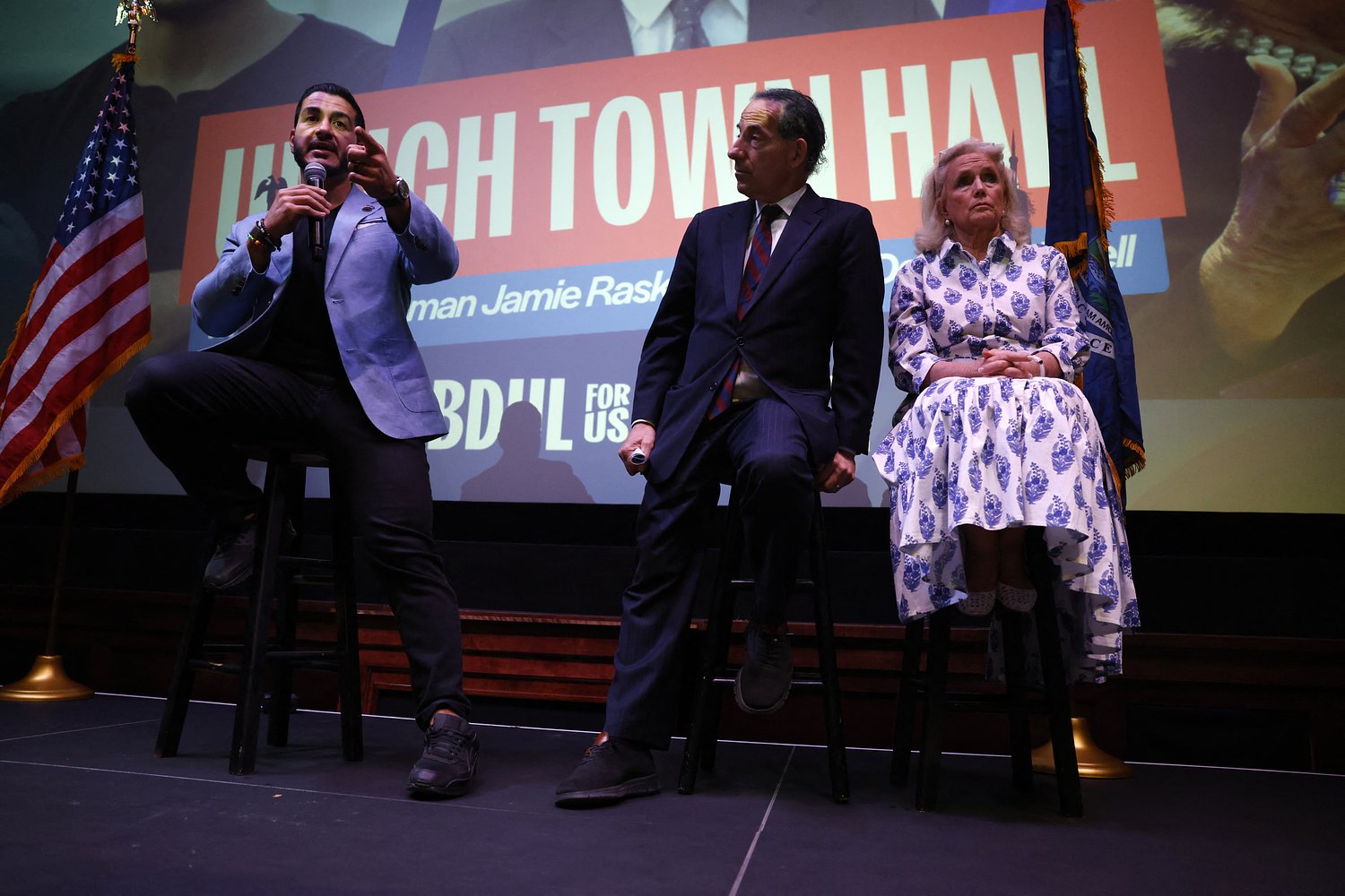 Stop asking me about Hasan Piker, Rep. Debbie Dingell says at El-Sayed rally