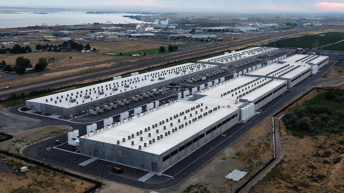 Ellsworth weighs temporary ban on data center development