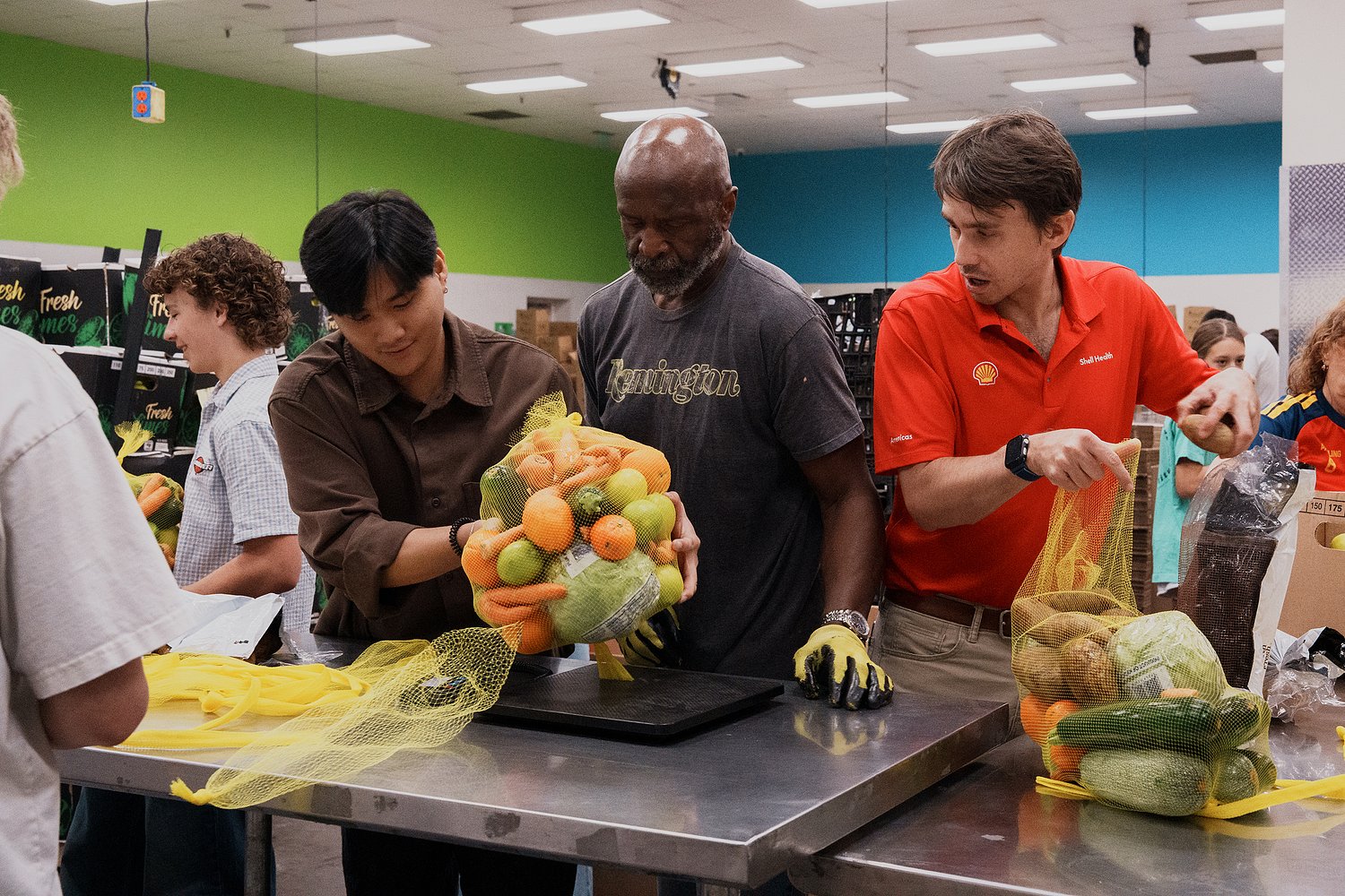 Texas food banks feel the squeeze of federal cuts, drop in donations