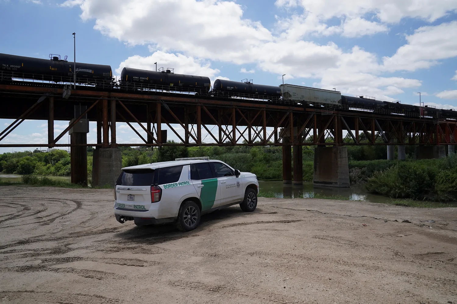 Eleven people charged in the smuggling deaths of seven migrants in Texas