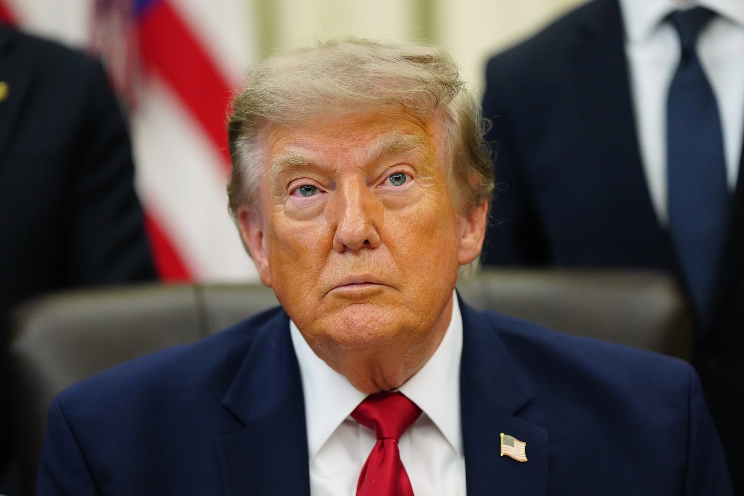 Knives are out after Trump unleashes stinging 6-word insult at congressman