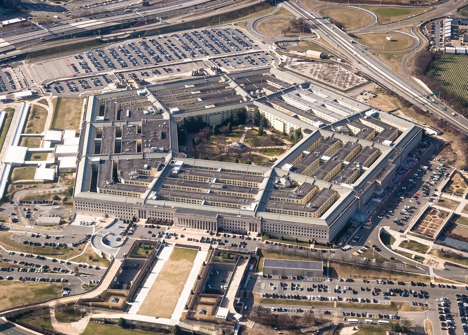Amid Iran war concerns, Democrats pump brakes on Senate defense bill