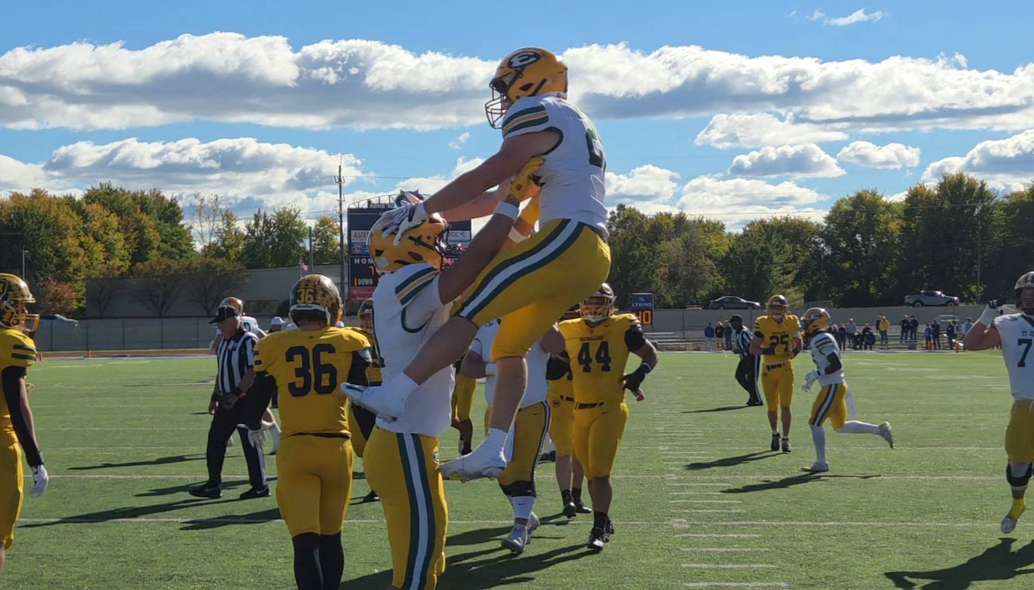 St. Edward goes on the road, brings home big win over Archbishop Moeller