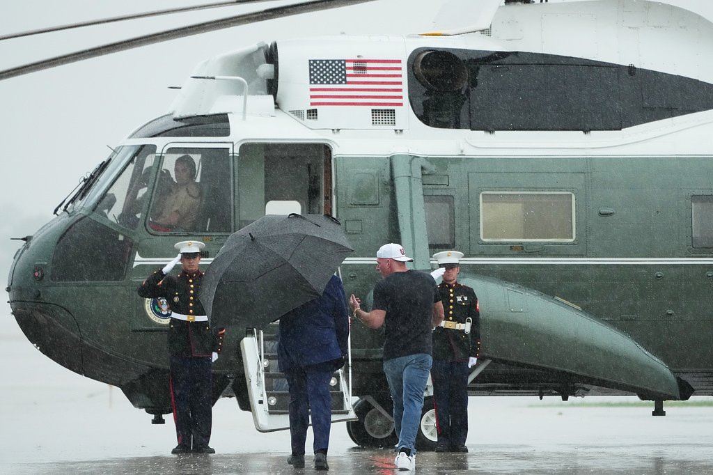 ESPN personality meets Trump on tarmac, joins him for Patriot Games