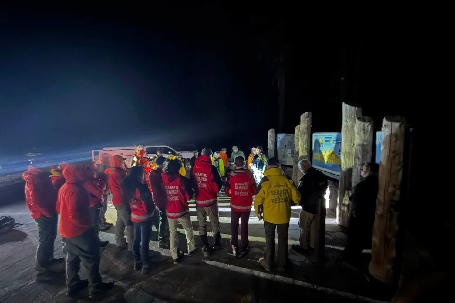 5 Marin teens face soccer ball-sized rocks, 70 mph winds in Mount Shasta rescue