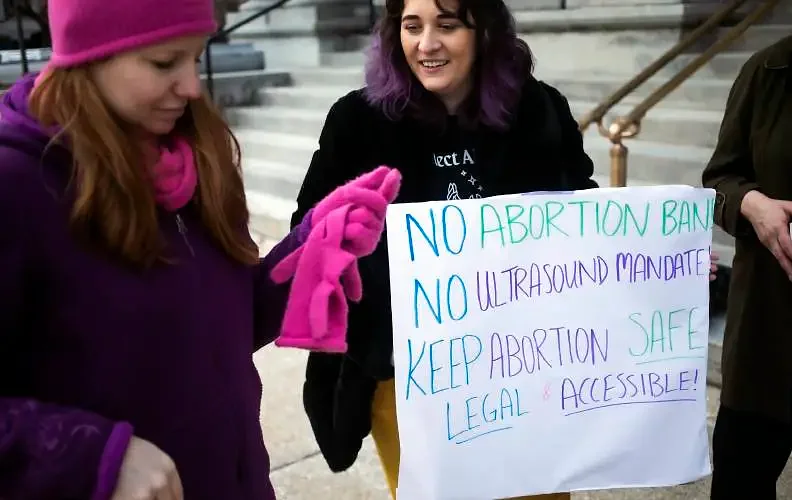 Opinion: Reproductive freedom is an economic issue
