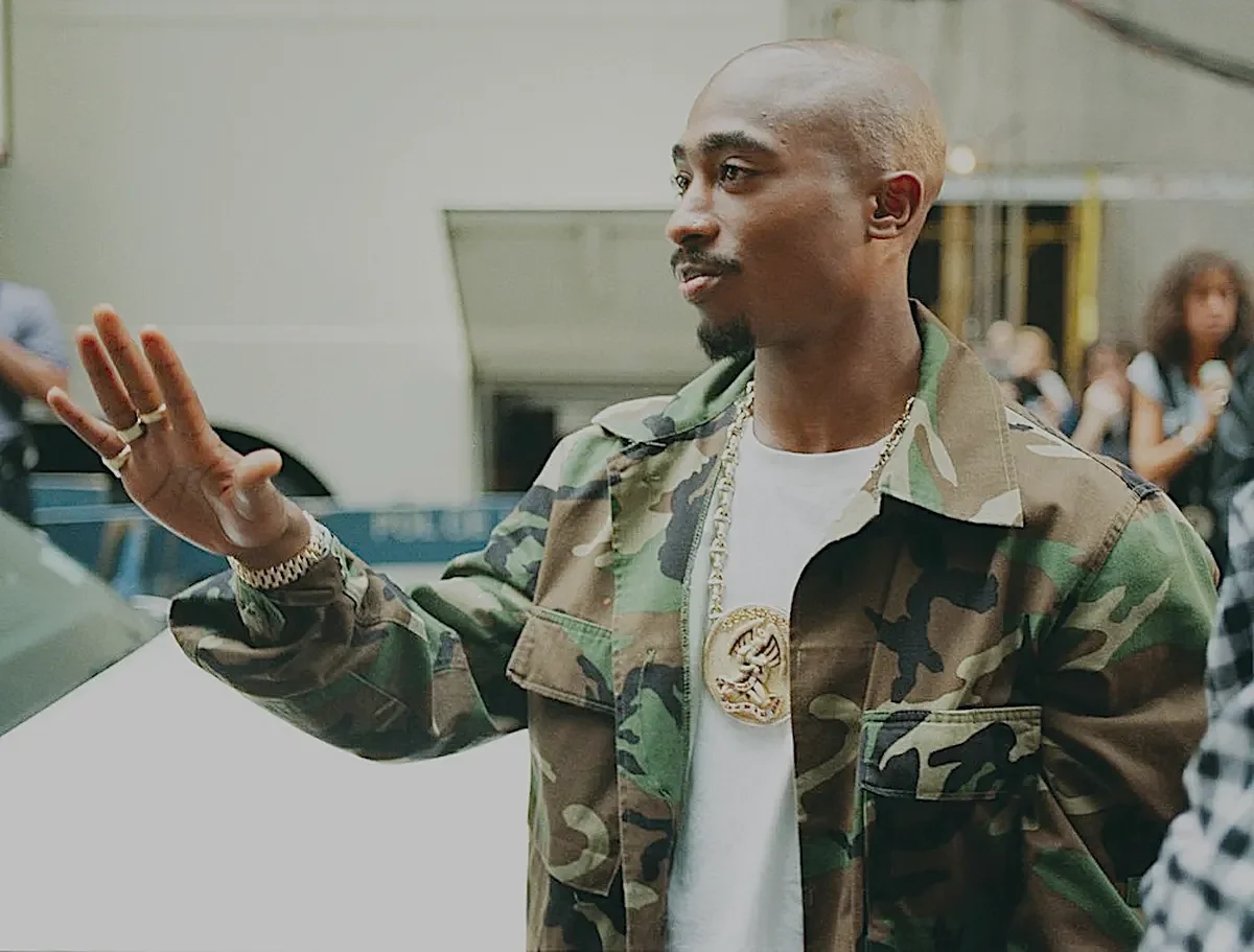'RIP King': Fans pay respect to Tupac Shakur, hope for justi...