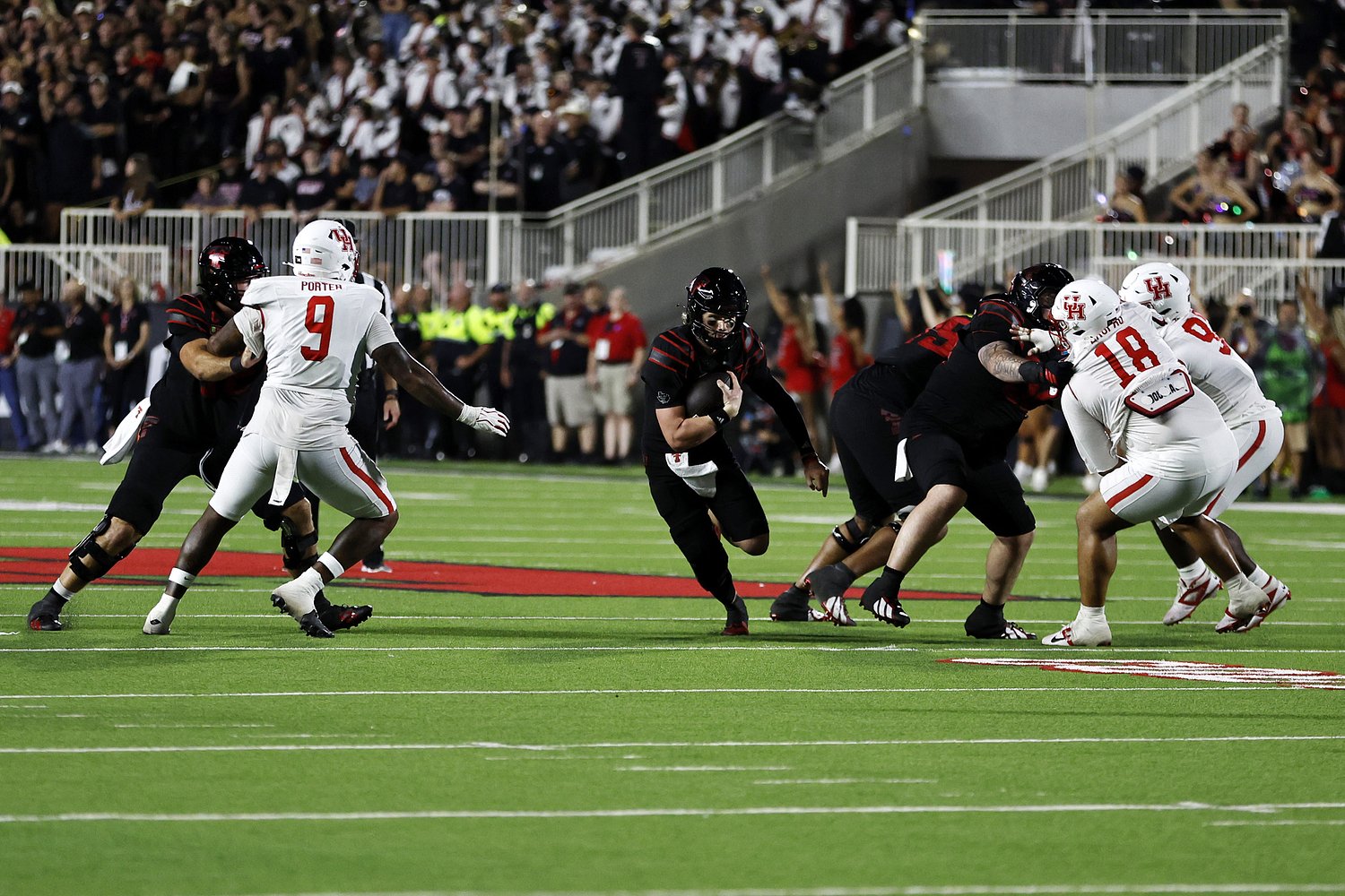 U.S. Senate passes Ted Cruz's college sports bill that seeks to rein in NCAA “chaos”