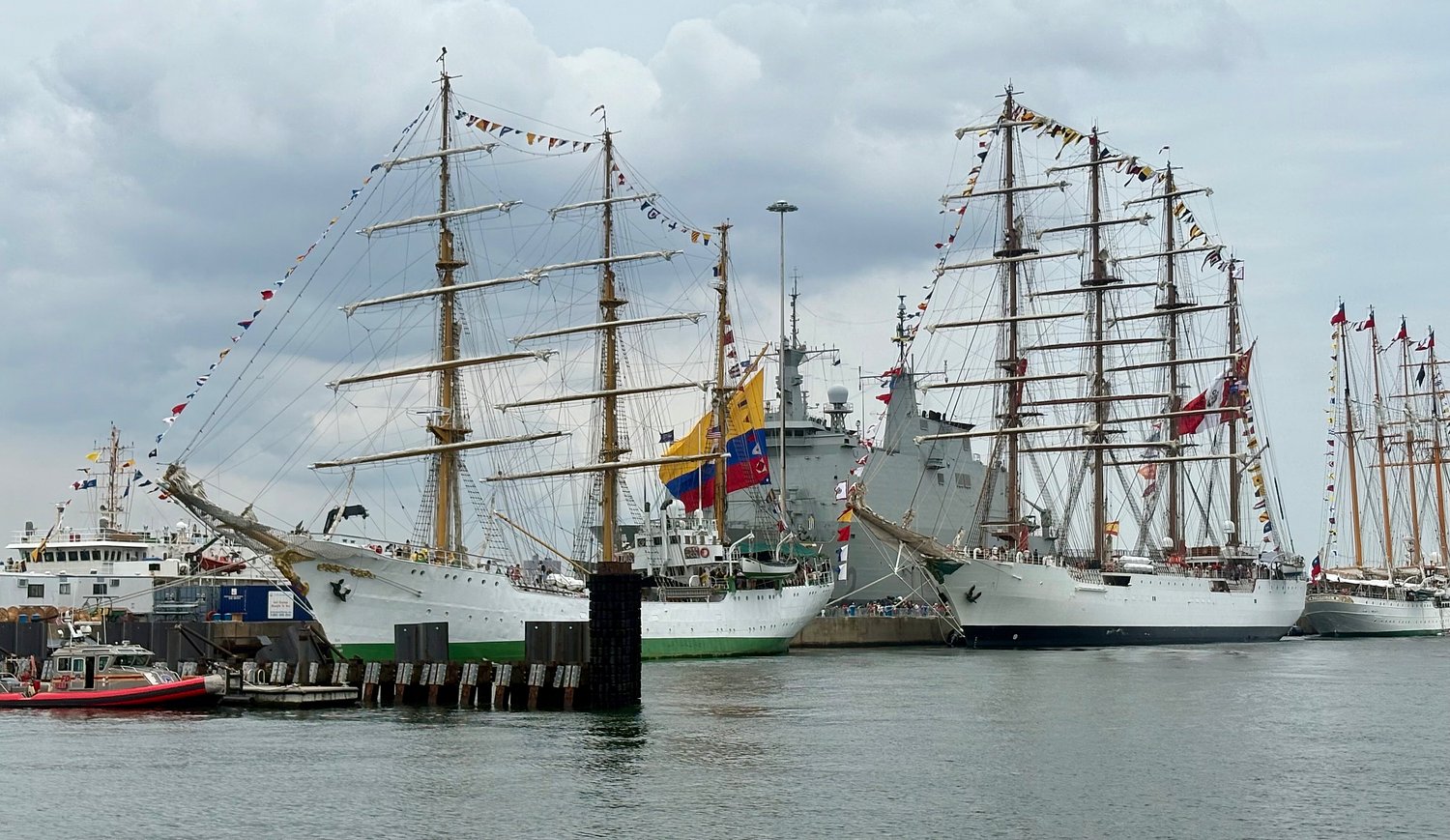 I got stuck on a tall ship during Sail4th 250 on Staten Island. Here’s what happened.