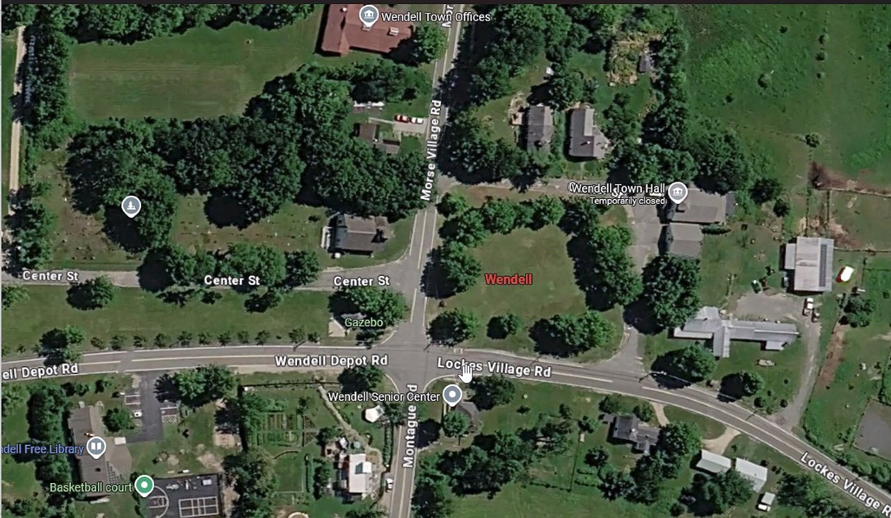 Residents make voices heard at Wendell parking forum