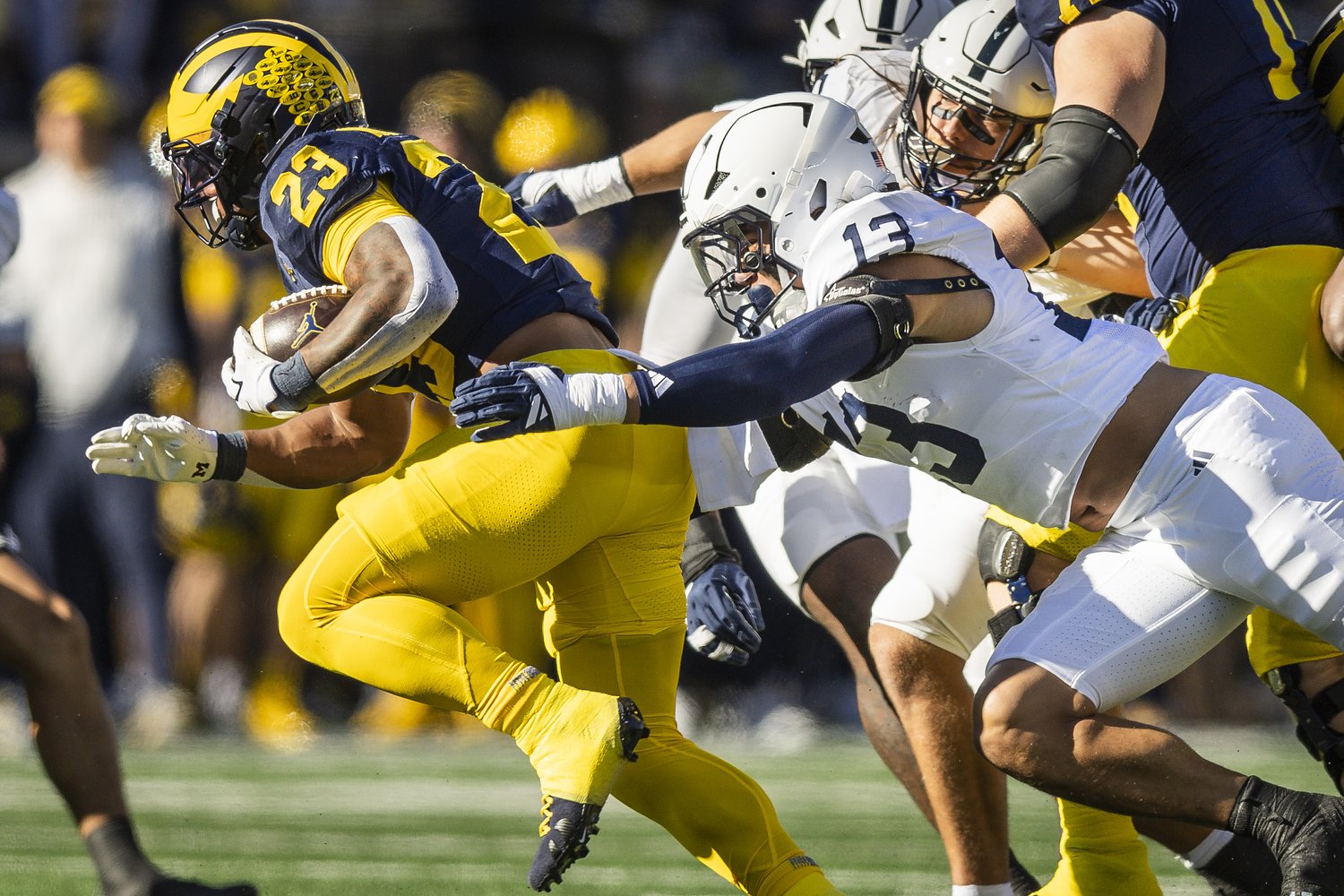 Michigan football’s back to being a big favorite after OT loss to Indiana