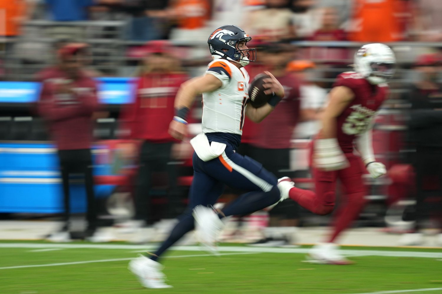 Bo Nix runs for a 62-yard TD, leads Broncos past the Cardinals for a 30-16 win