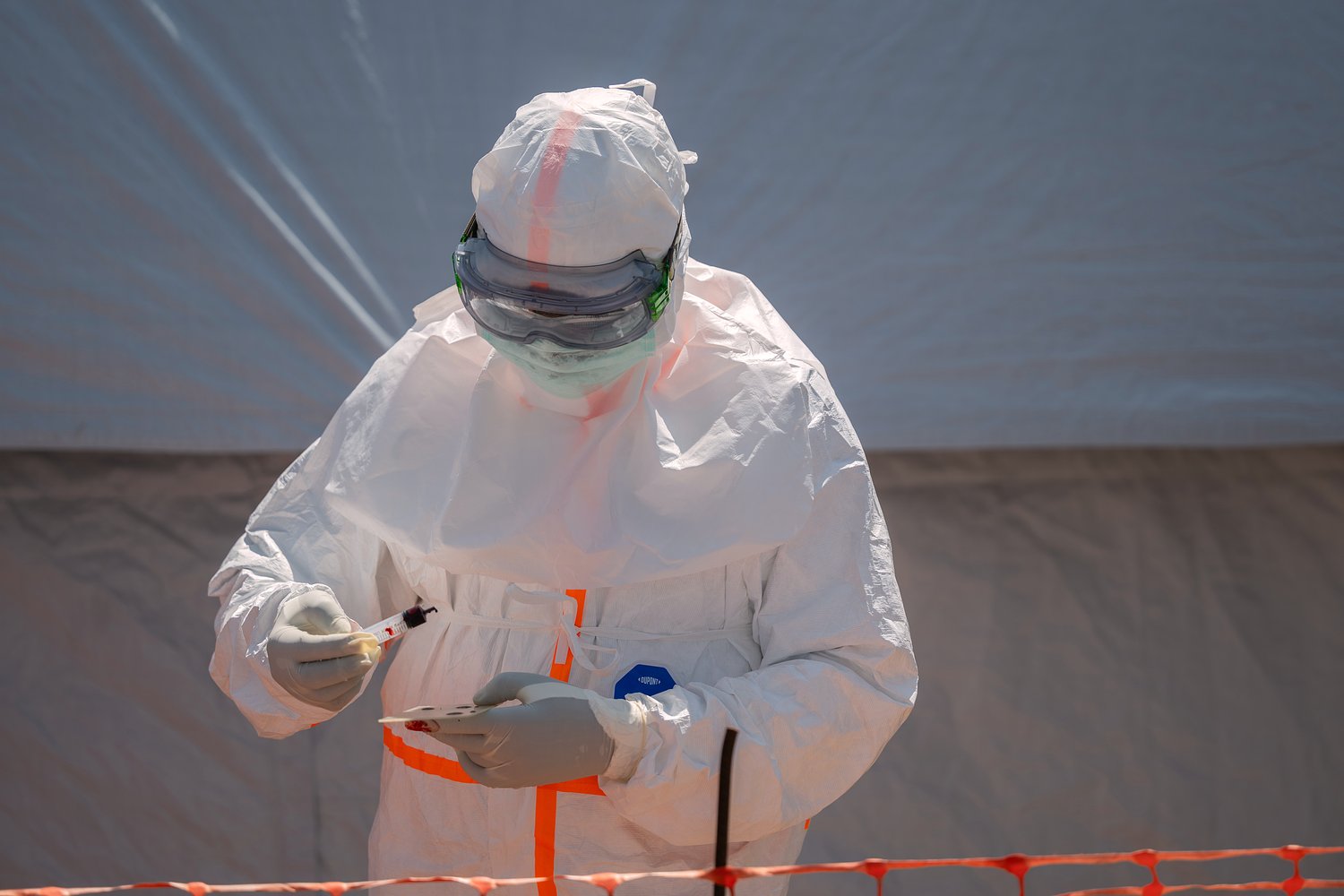 US citizen tests positive for Ebola in Congo amid growing outbreak