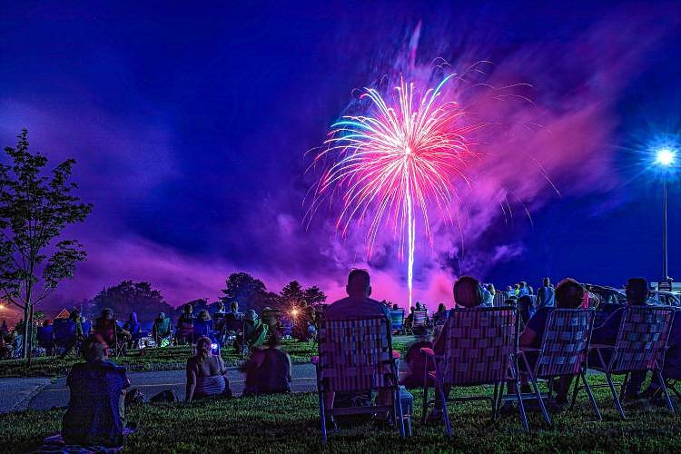 Arts Ahead: Festivities to fill the long weekend