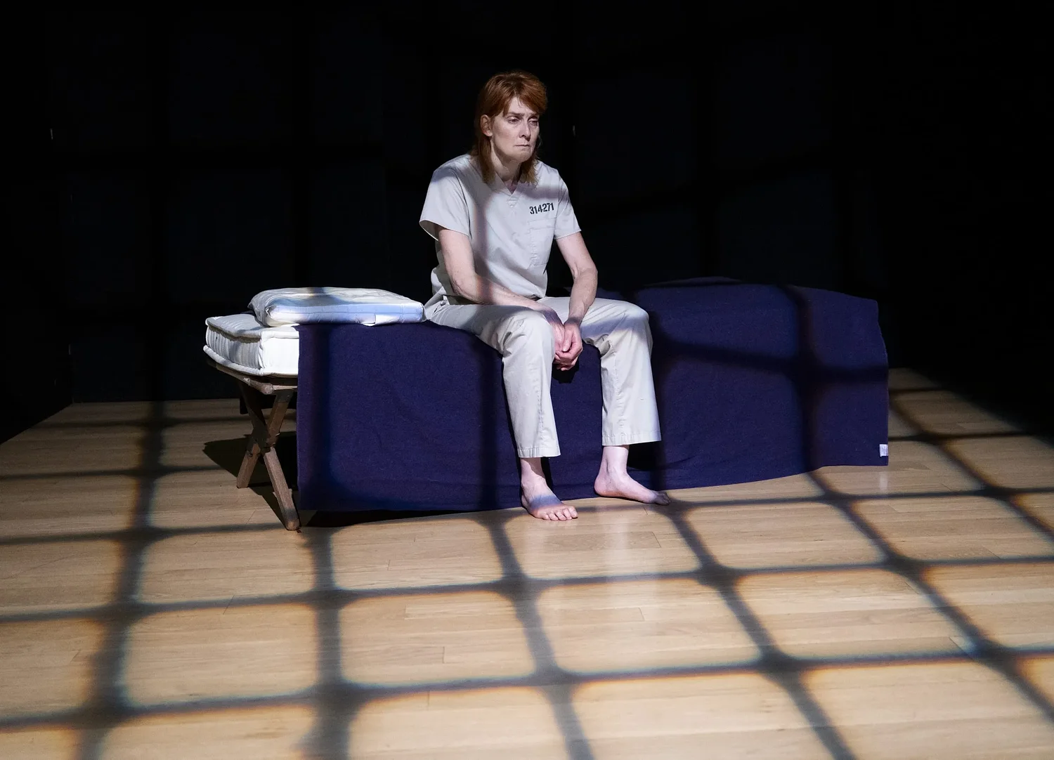 A life unraveled: Playwright Elizabeth LaPrade explores life on death row in one-woman show at 33 Hawley
