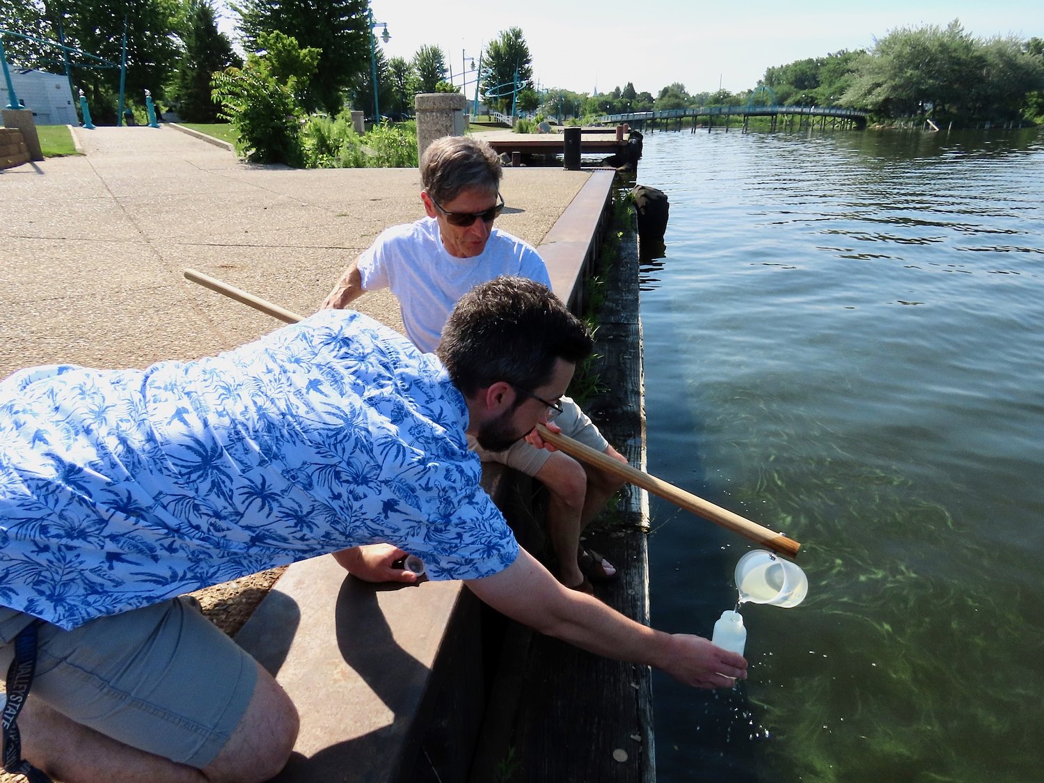 Heat wave fuels another toxic algae bloom on Muskegon Lake