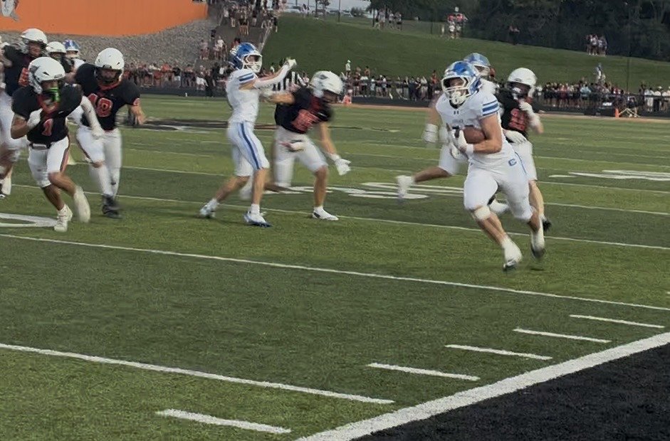 CovCath thumps Ryle in opener 