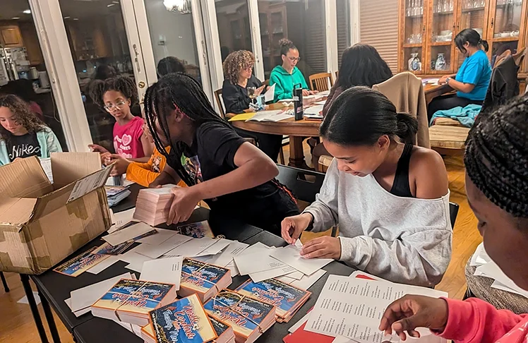Seattle Jack And Jill Chapter Targets Voter Turnout With Postcard Campaign