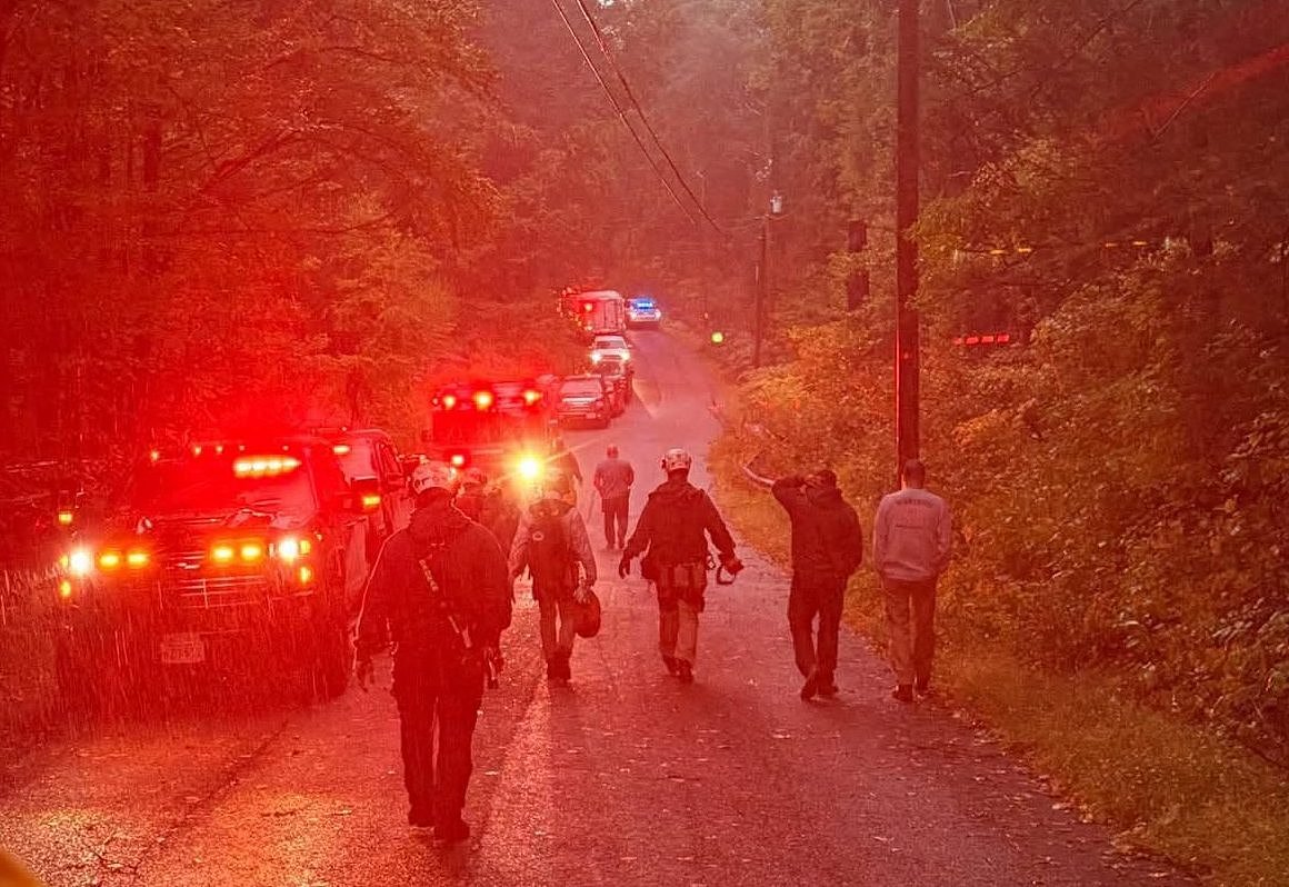 Firefighters rescue injured hiker in Montague