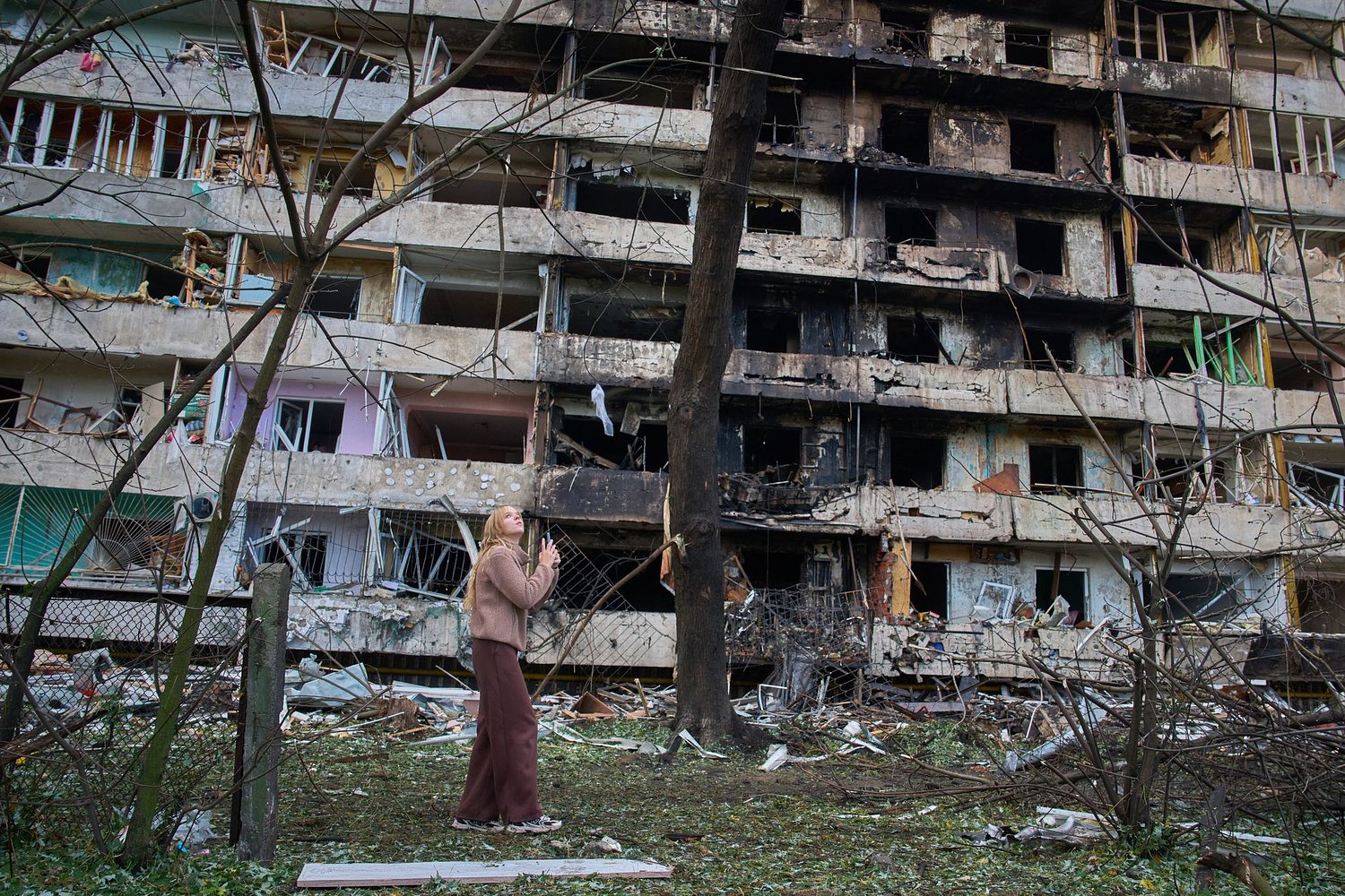 What to know about Starshield and why its disruption rattled Ukraine’s forces